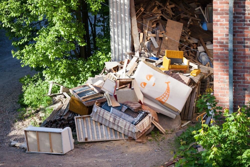 Morgantown's Post-Holiday Junk Cleanup Service Everyone Calls in January